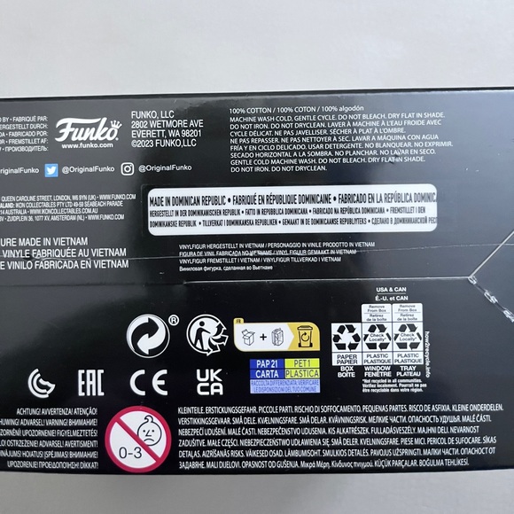 NWB -Funko Pop! Tee Five Nights at Freddy’s Vinyl Figure Foxy  Tee Men S/Women M - Picture 8 of 10